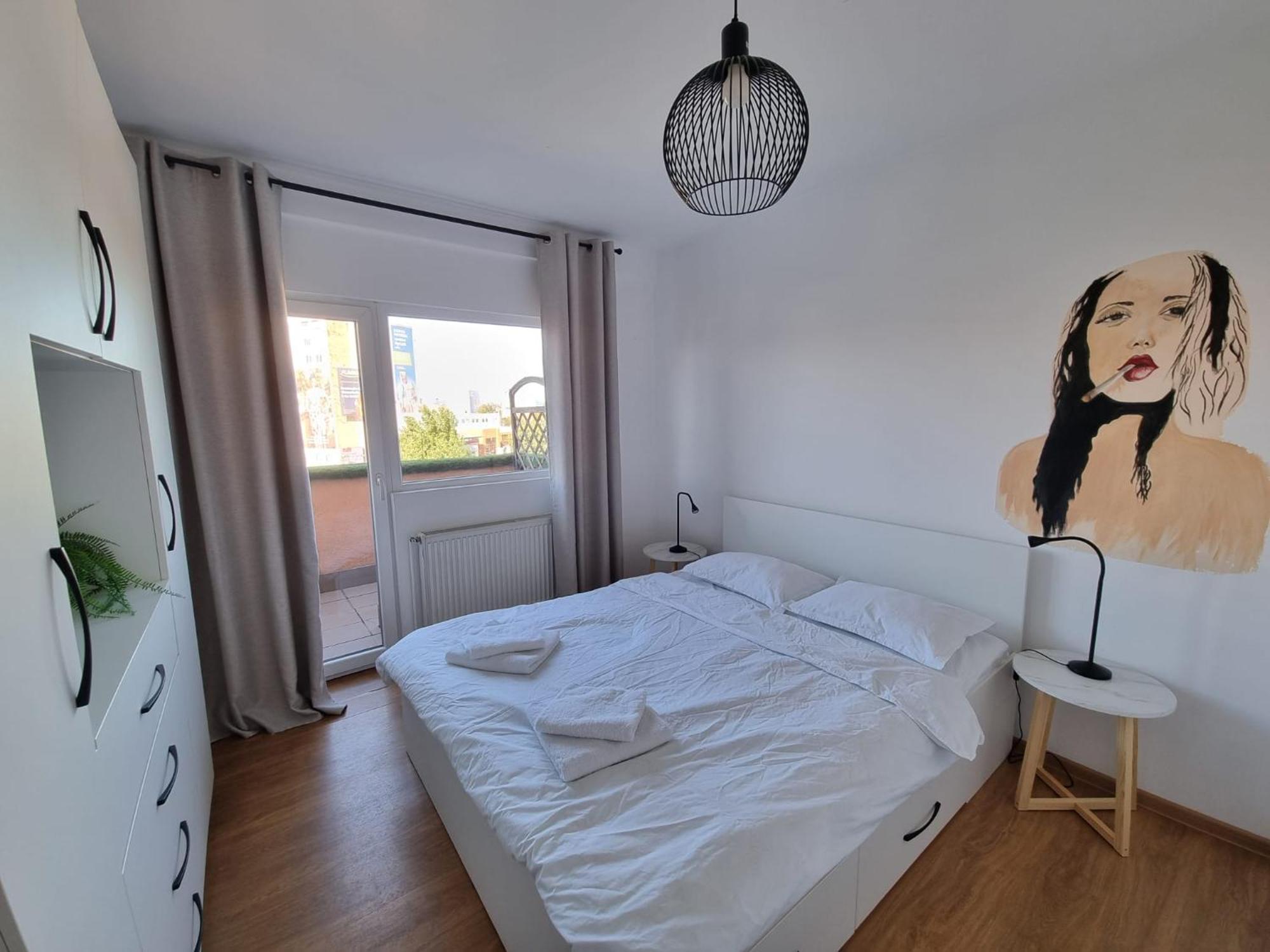 Iulius Town Charm Cozy Apartments ティミショアラ エクステリア 写真